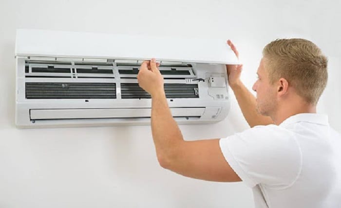 AC